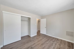 1195 Manhattan St, Reno, NV 89512, USA Photo 17