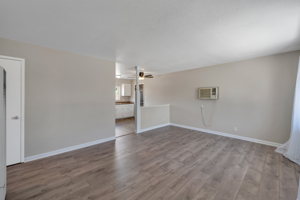 1195 Manhattan St, Reno, NV 89512, USA Photo 4
