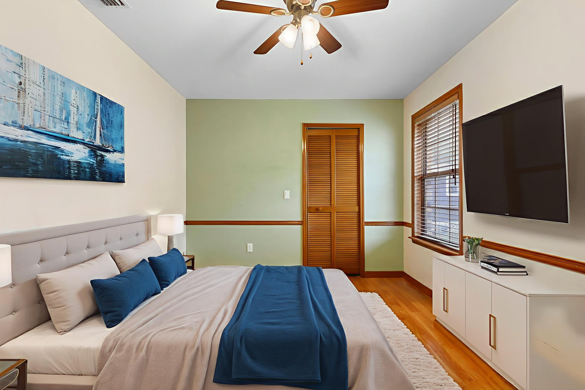 IMG_0103 virtually staged.jpeg