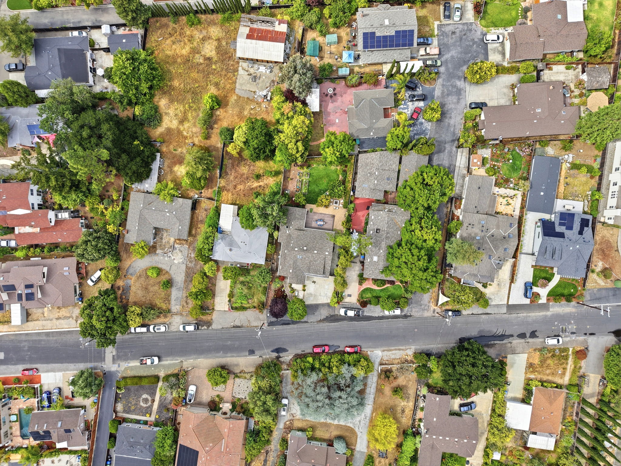 011_F8_AERIAL_1195 Steinway Ave