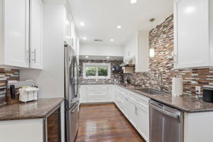 016_F8_1195 Steinway Ave