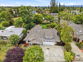 005_F8_AERIAL_1195 Steinway Ave