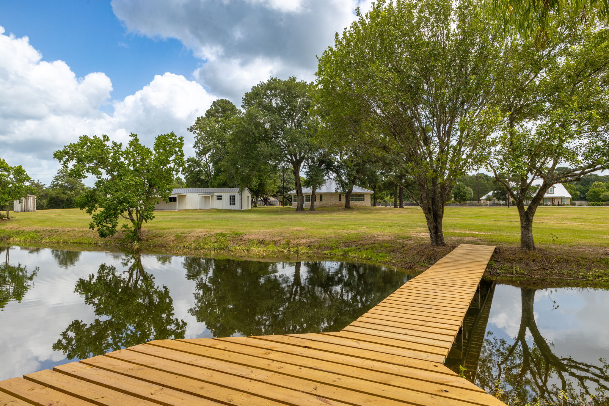 Pier/Pond