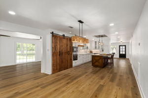 Dining/Kitchen