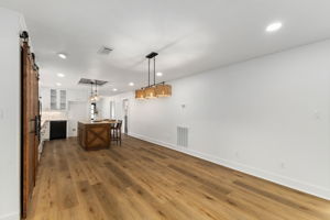 Dining/Kitchen