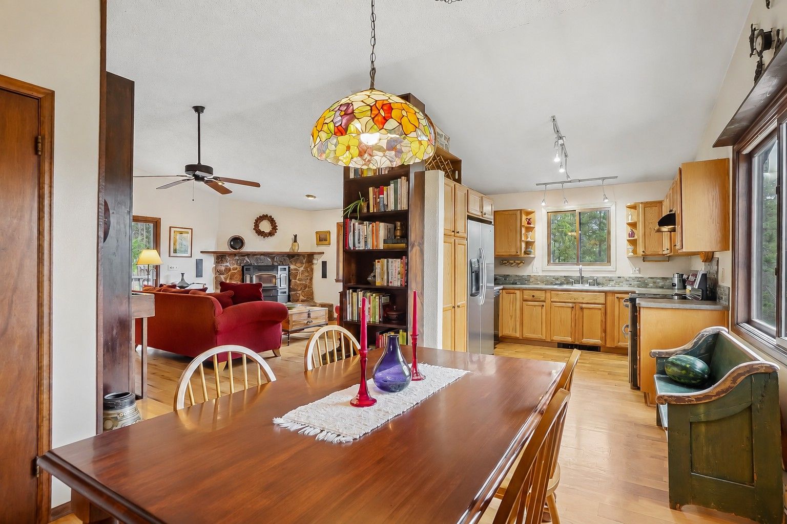  Photo 25