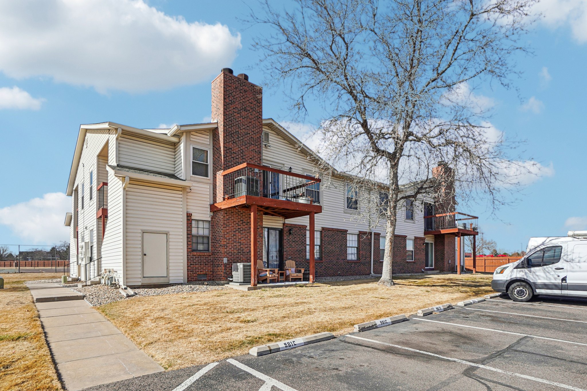 Bellaire St C-S2002-002.jpg