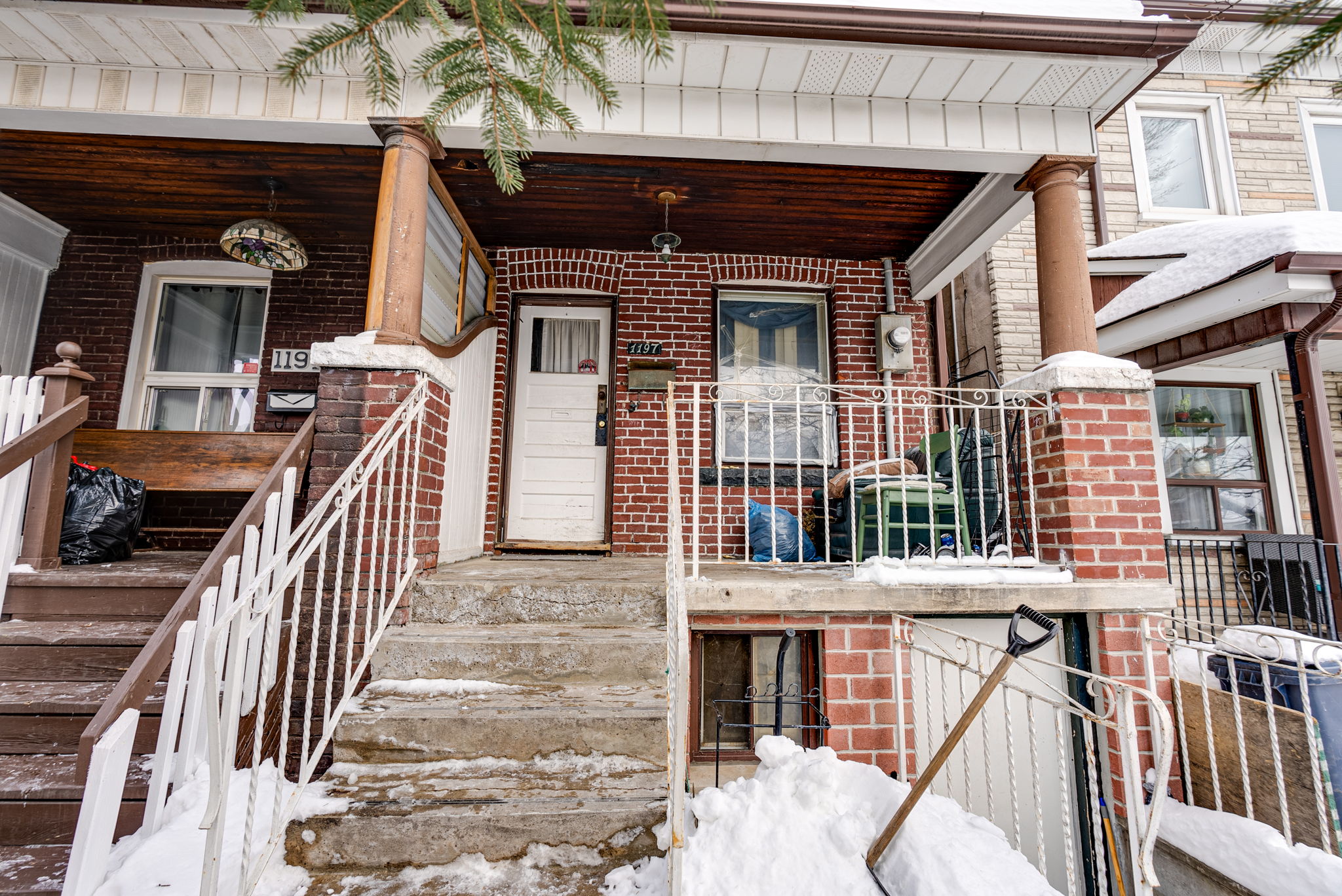 1197 Dovercourt Rd Toronto, ON M6H 2Y1