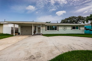 Front Exterior3