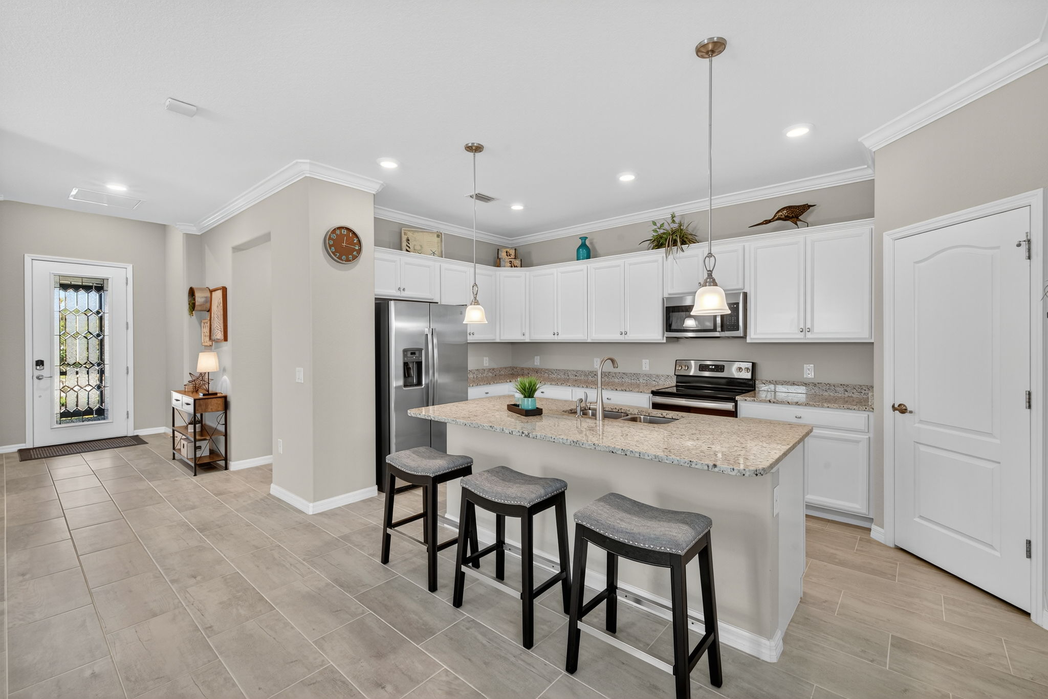 Breakfast Bar 3 of 3