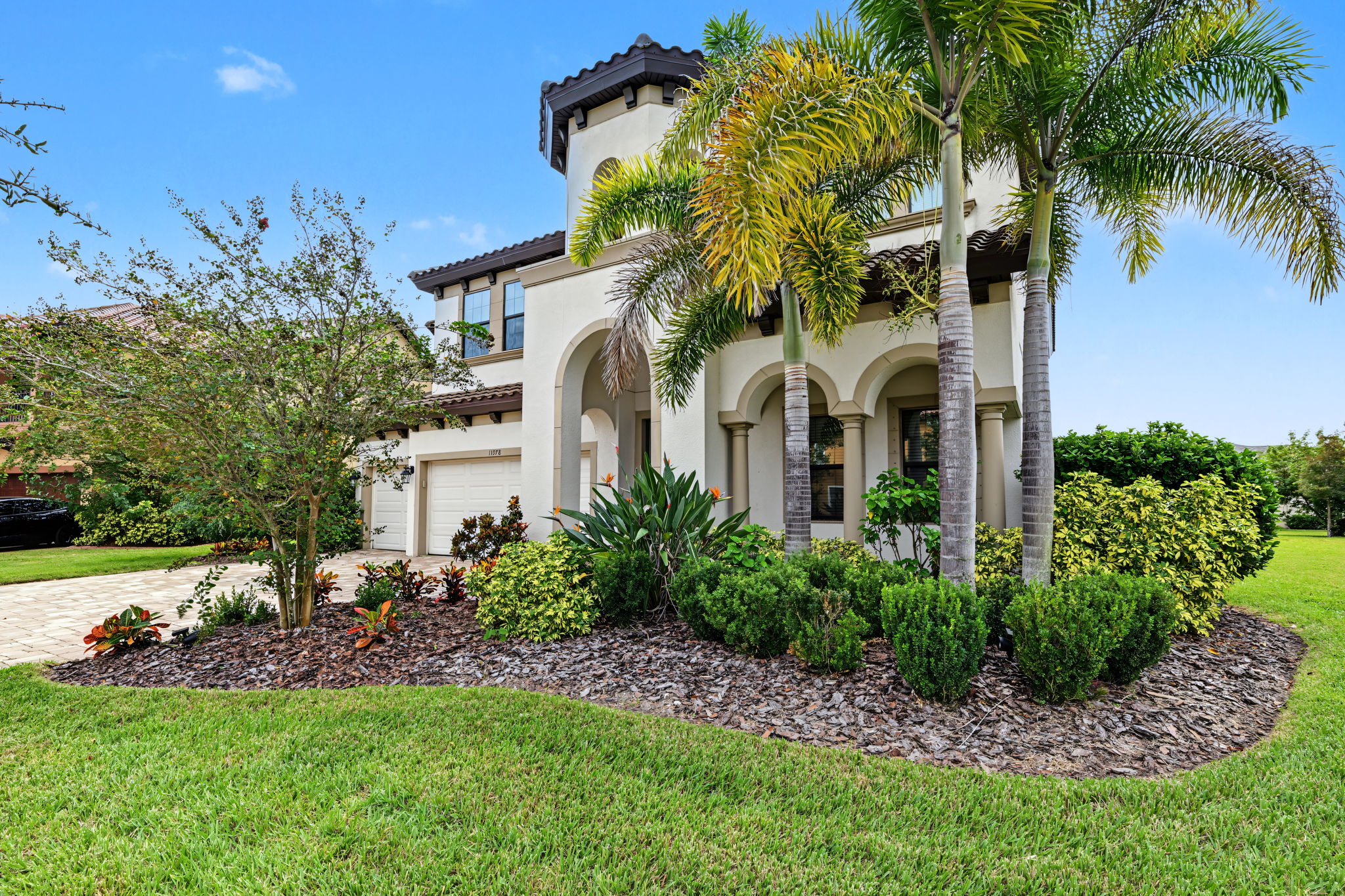 Front Exterior1