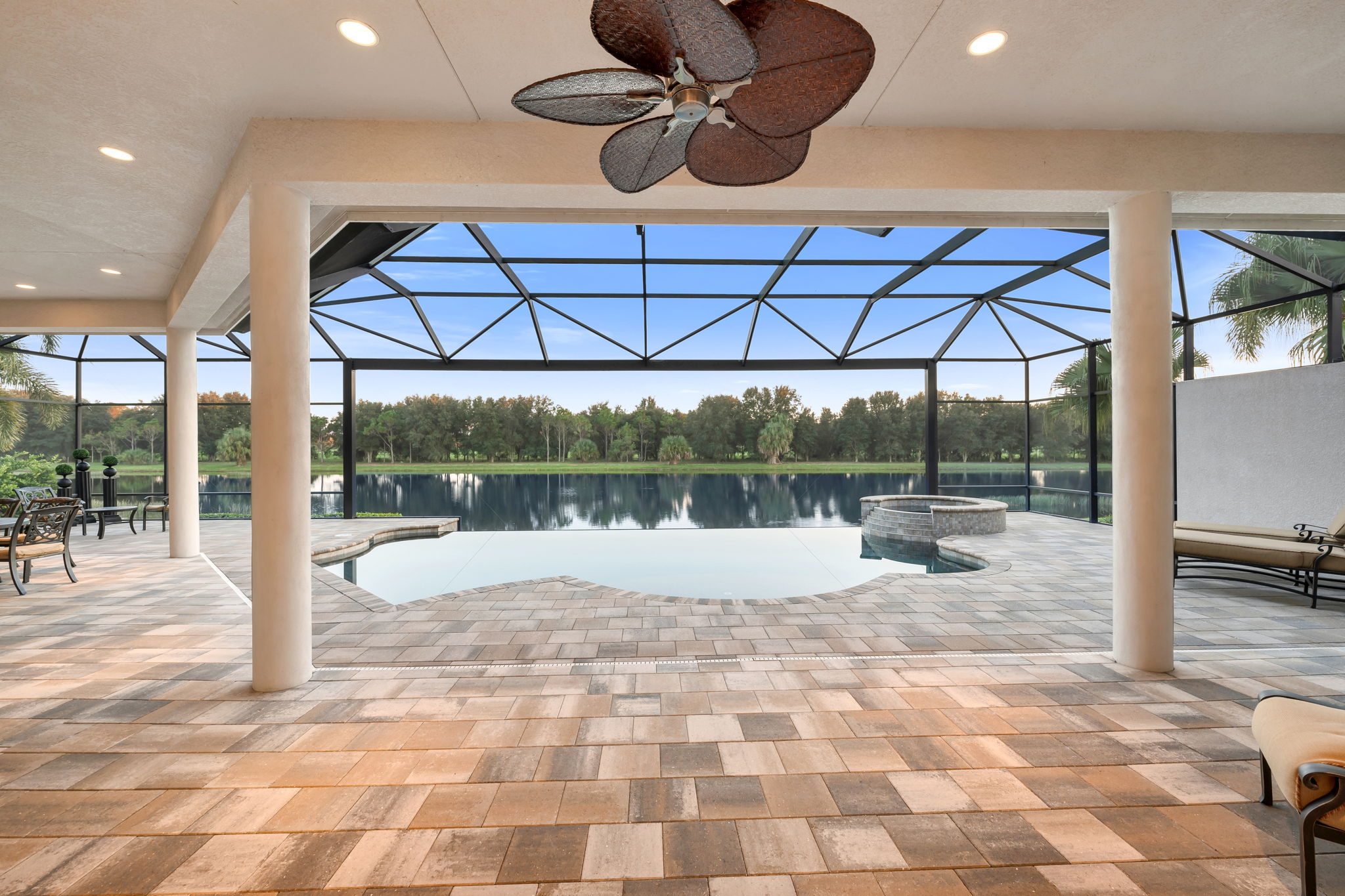 Lanai with Infinity Edge Pool and Spa