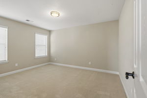  Photo 37