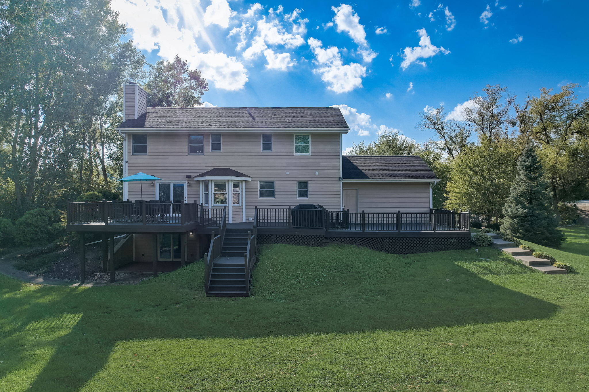 S Barrington Rd-050