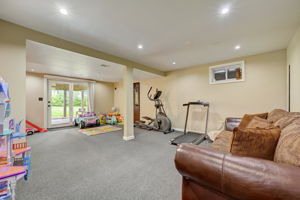 S Barrington Rd-017
