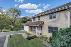 S Barrington Rd-041