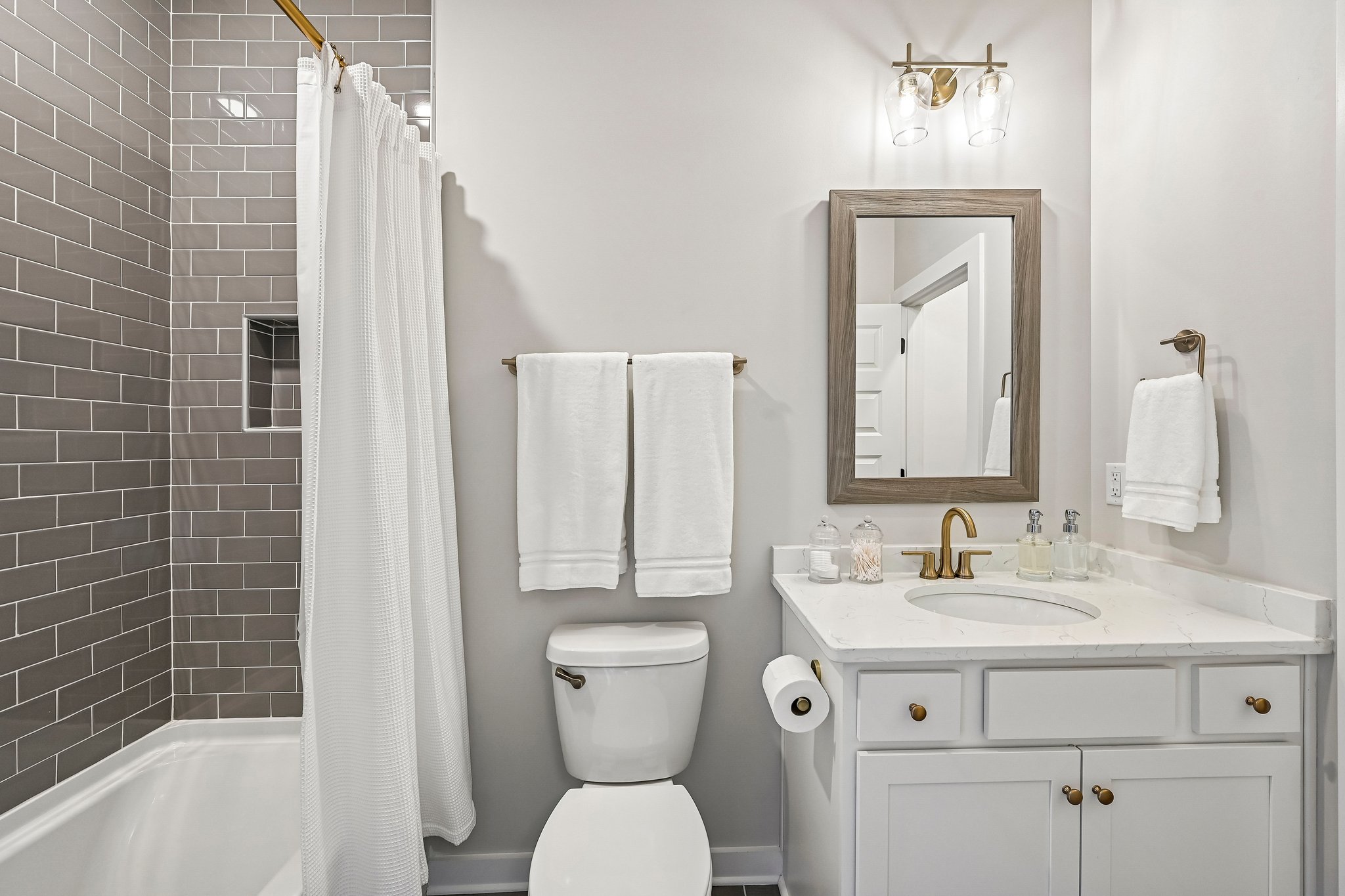 Windsor Sq-S2905-028.jpg