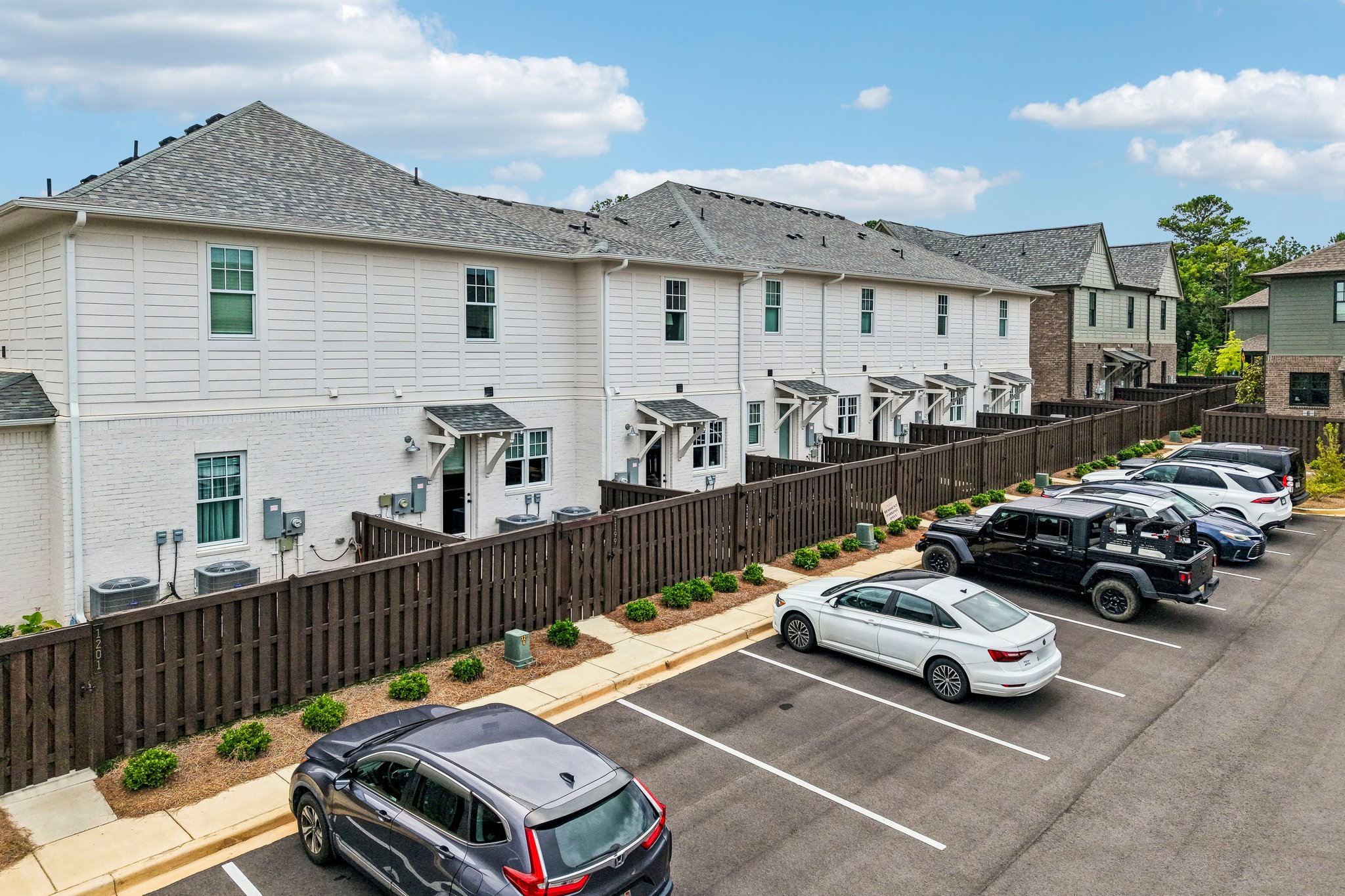 Windsor Sq-S2905-060.jpg