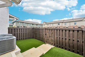 Windsor Sq-S2905-042.jpg