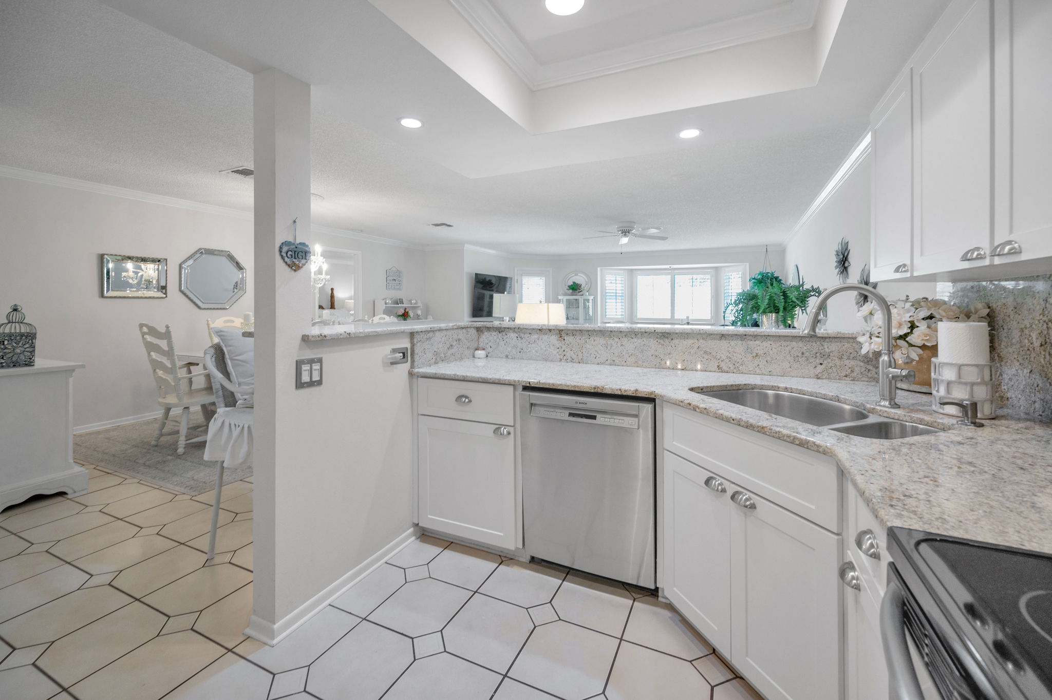 Kitchen12