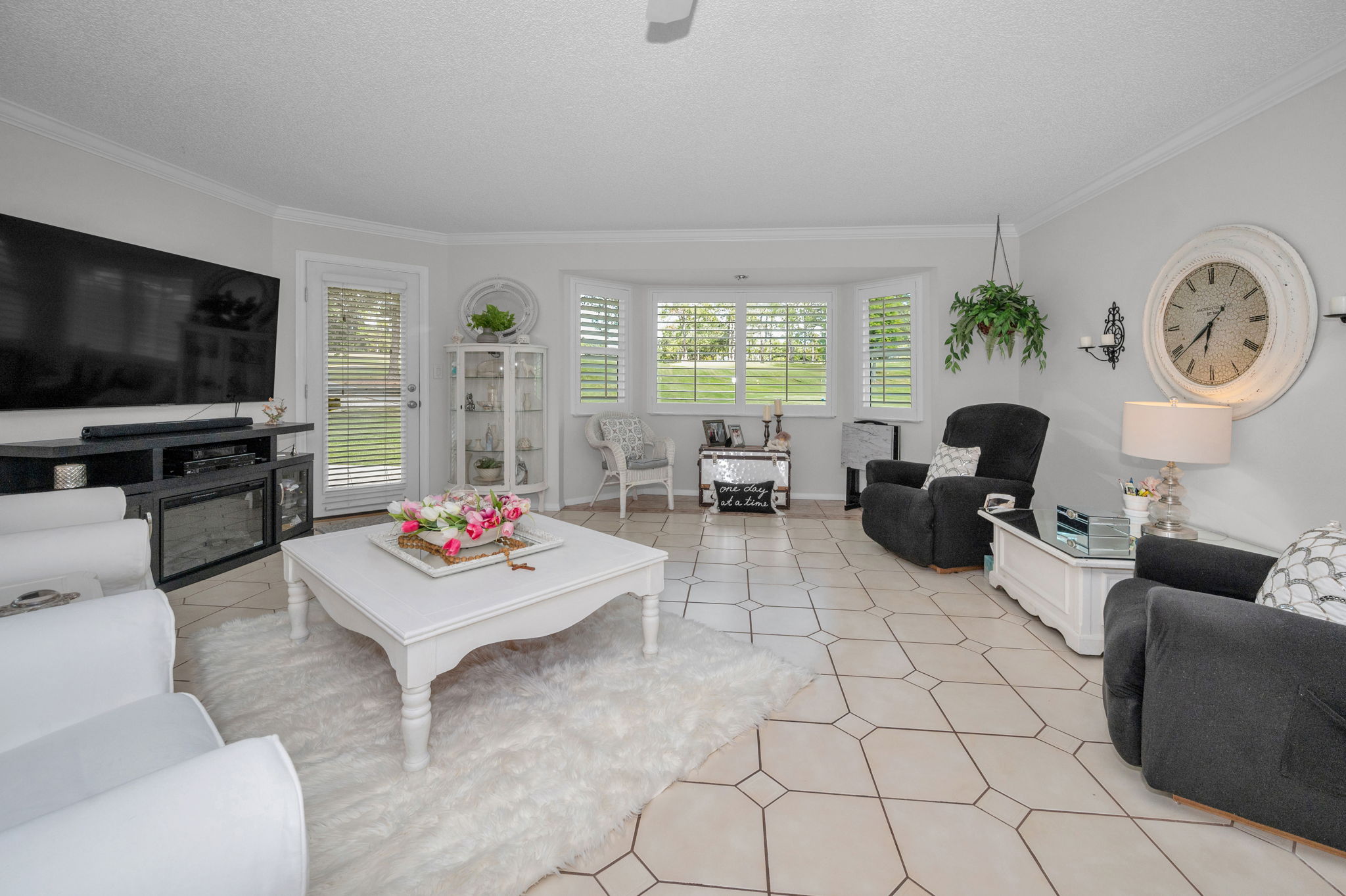 Living Room2