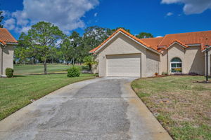 Front Exterior4
