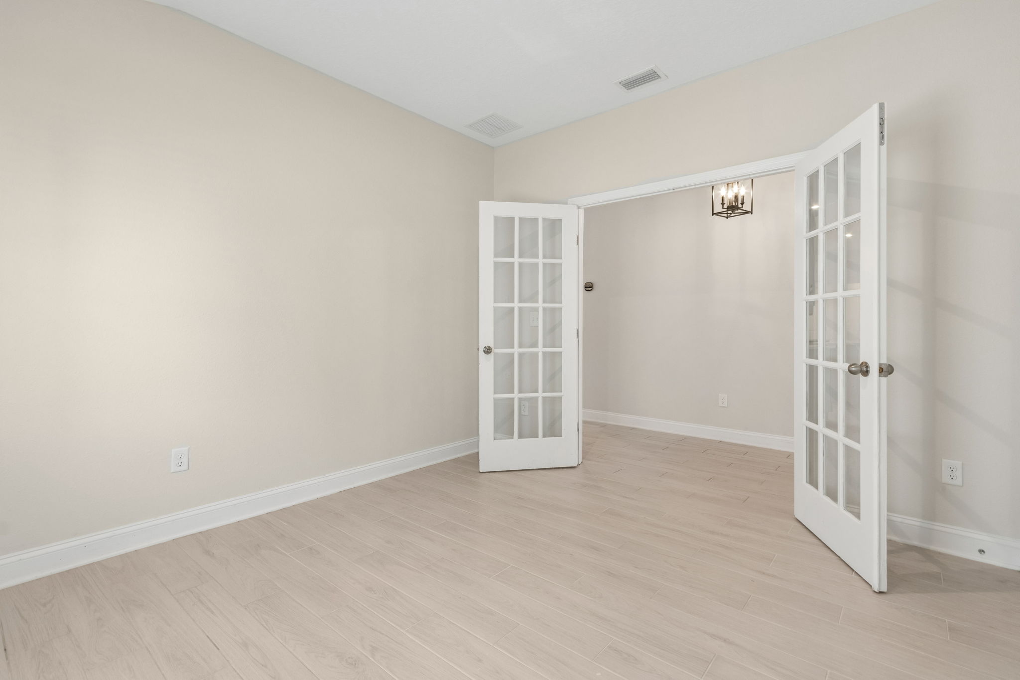 Flex Room