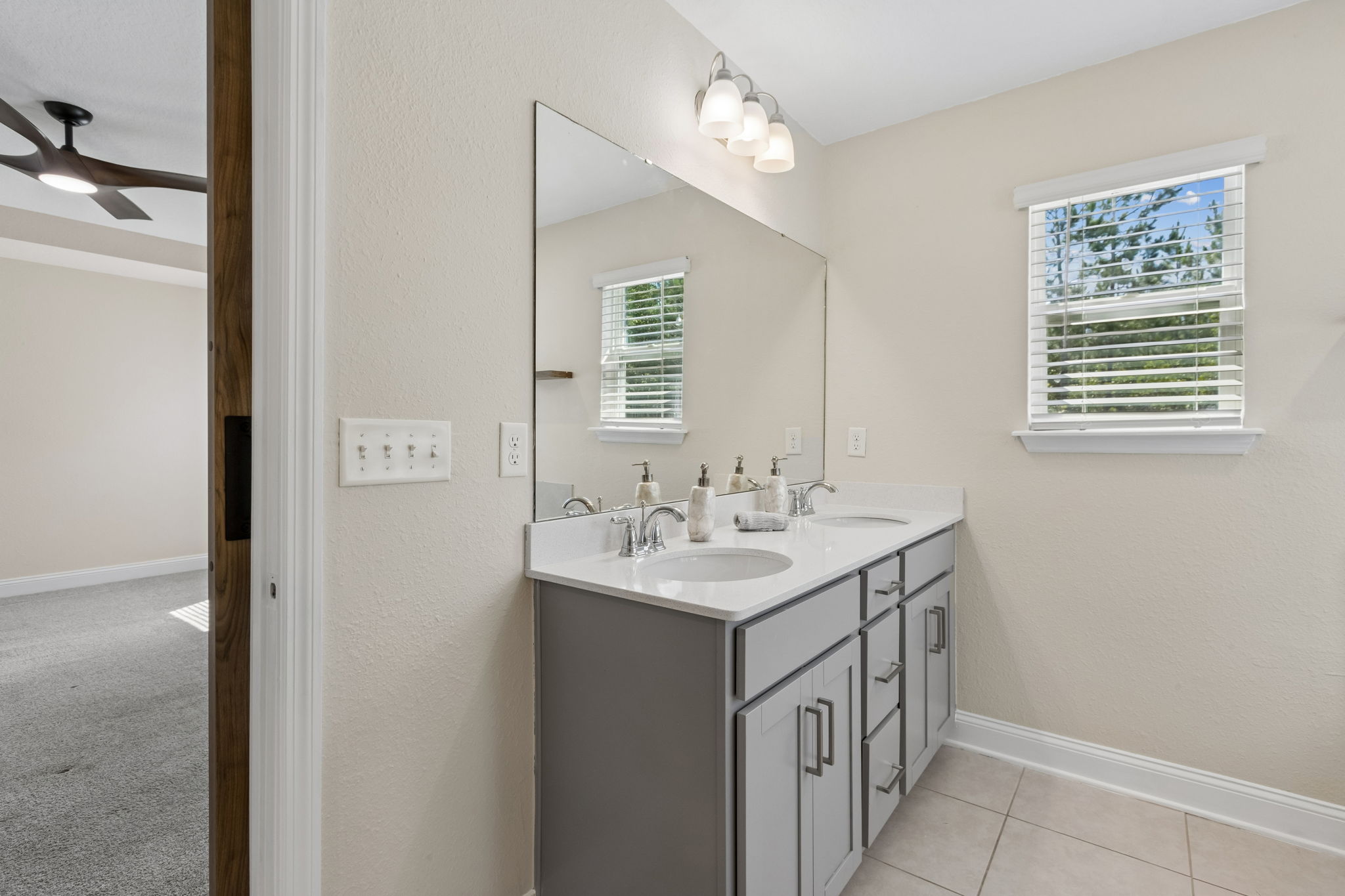 Owners Bathroom