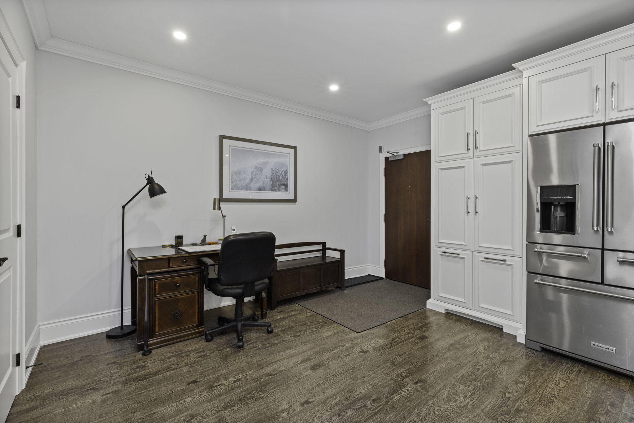 Welcoming entry way with large closet