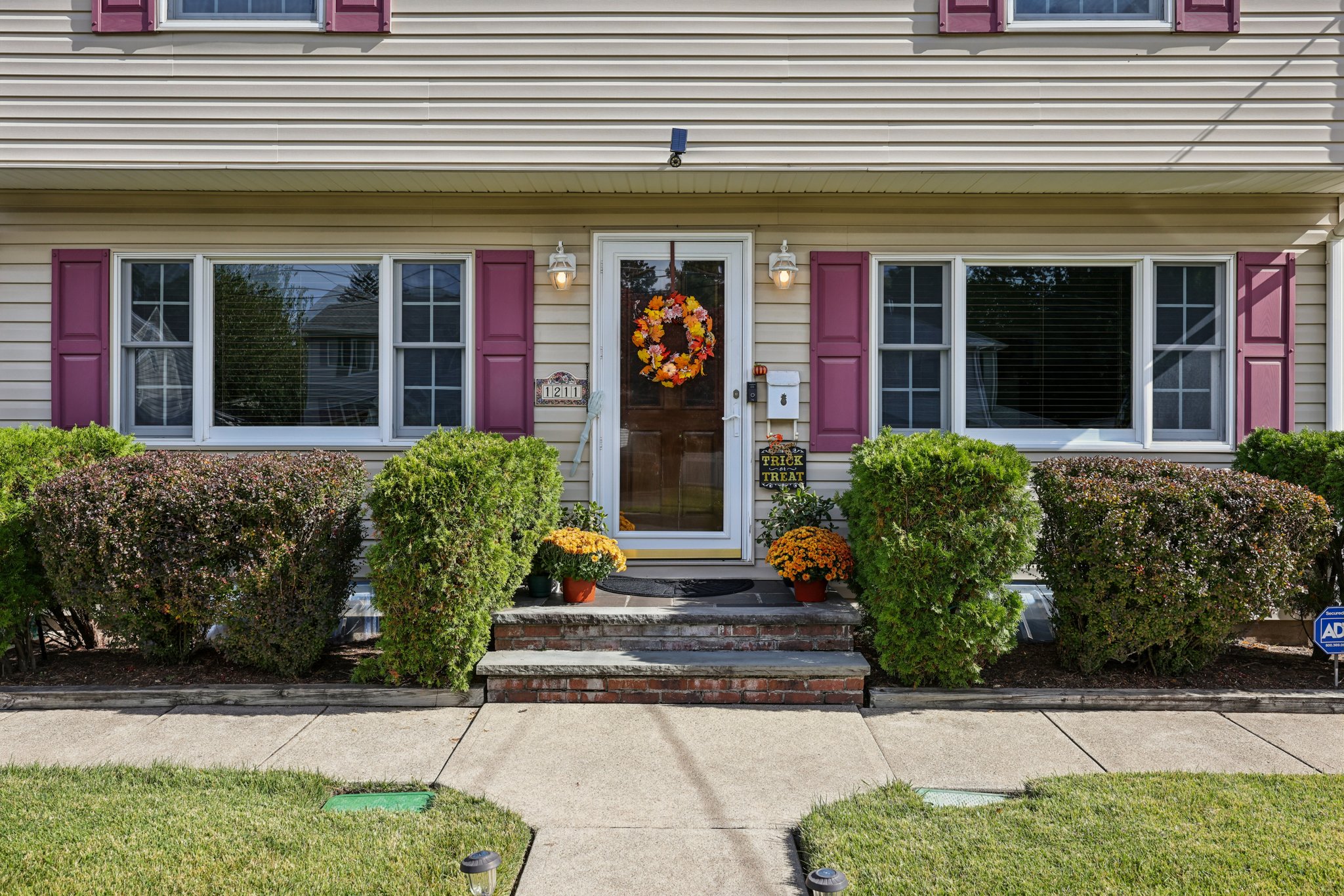 12-11 Scribner Rd-S1610-004.jpg