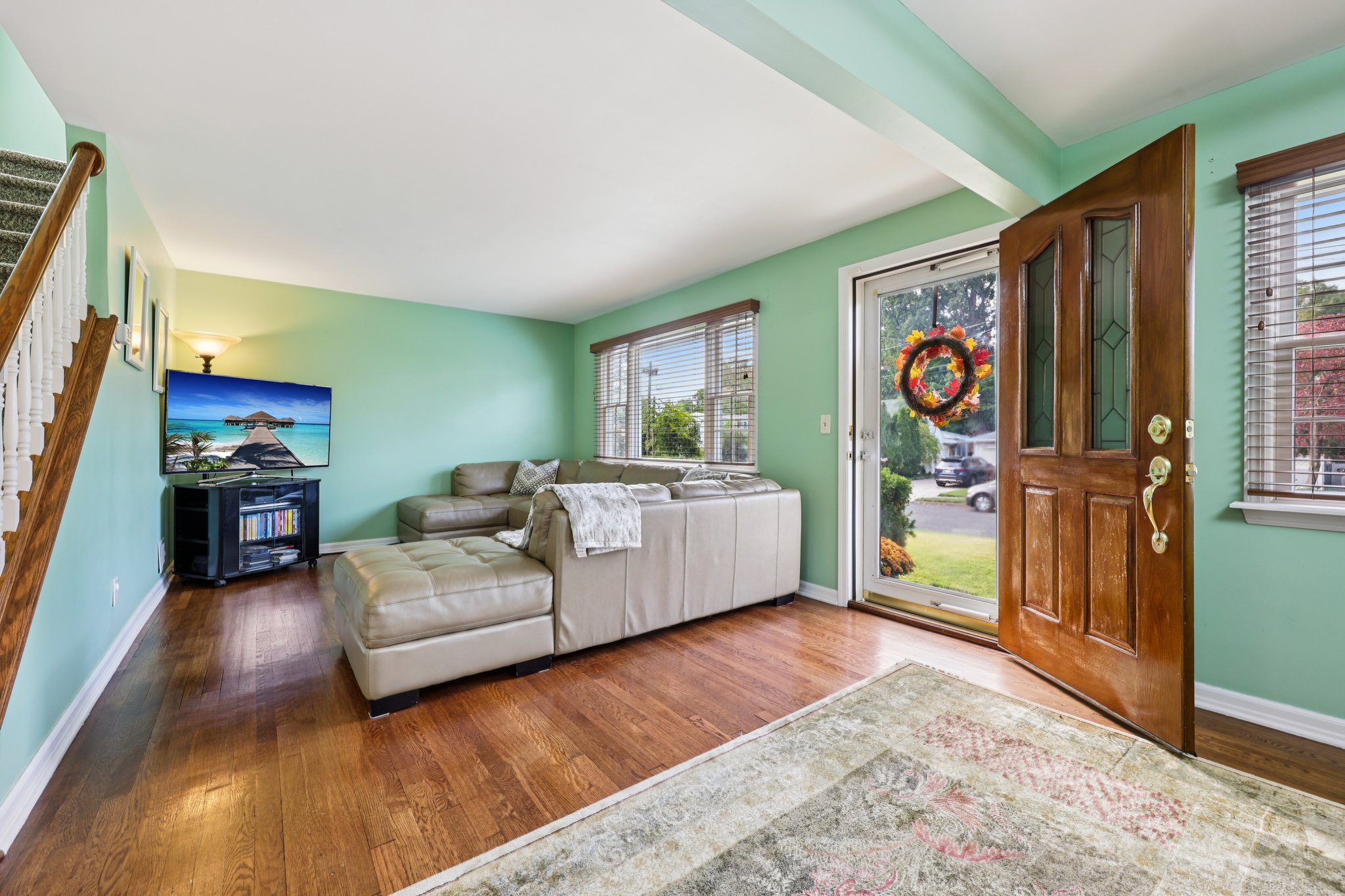 12-11 Scribner Rd-S1610-005.jpg
