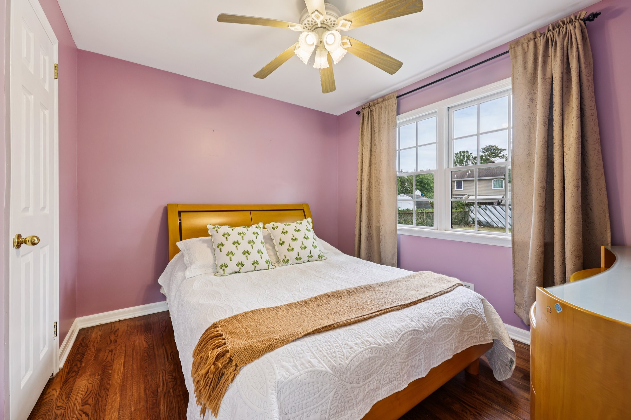 12-11 Scribner Rd-S1610-012.jpg