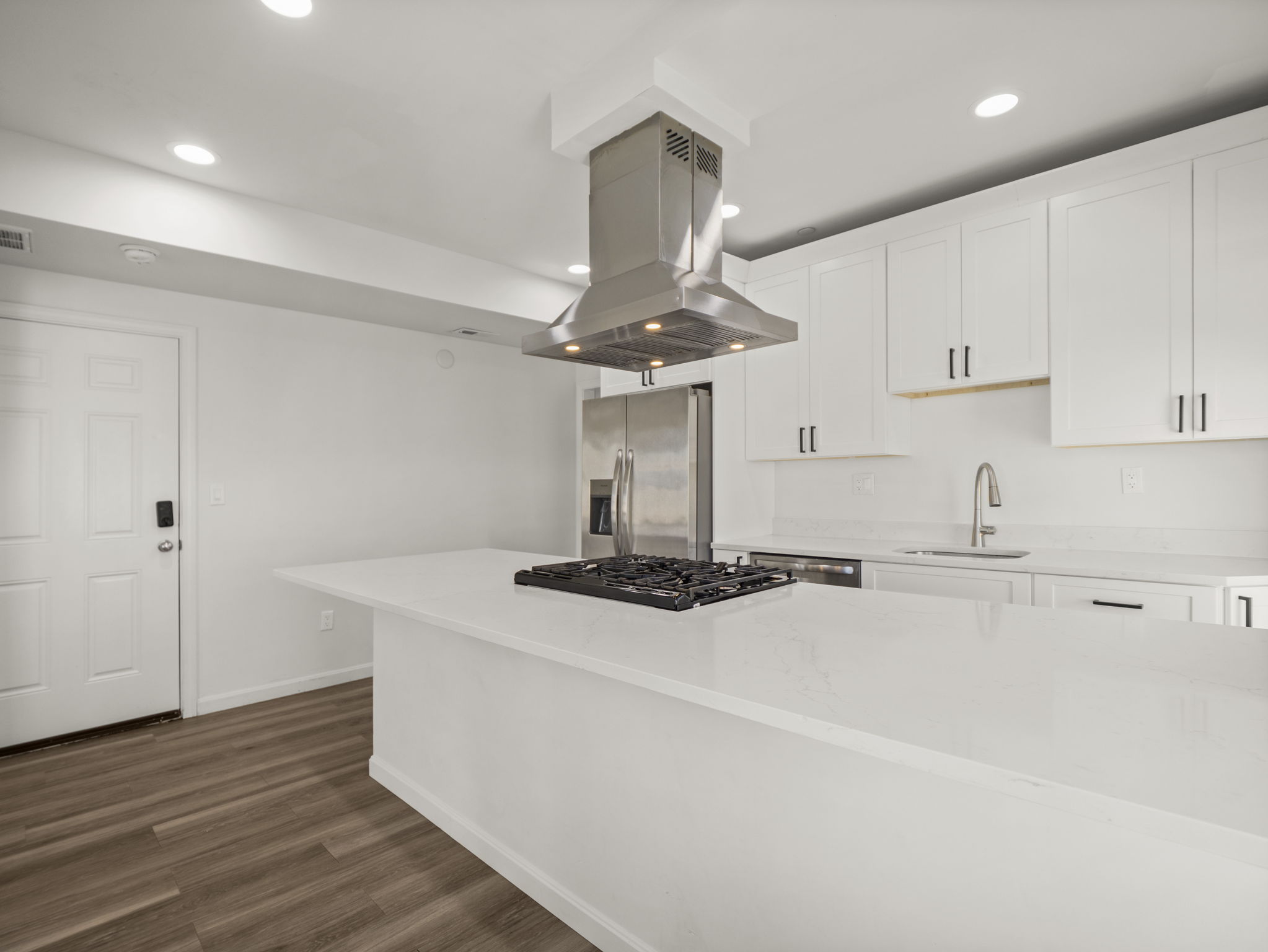 12 Alpine St 2 Worcester MA 7