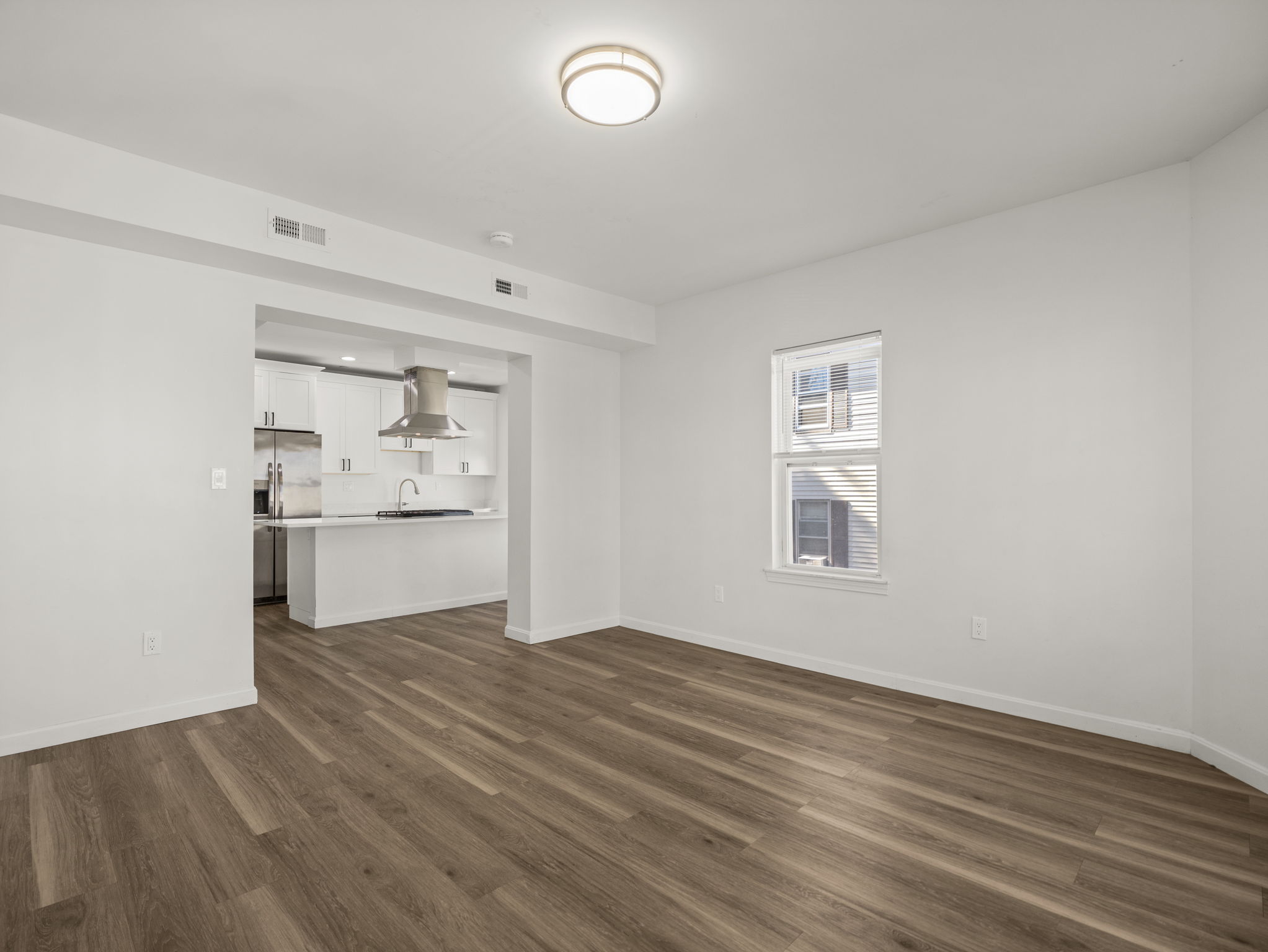 12 Alpine St 2 Worcester MA 4