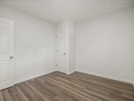 12 Alpine St 2 Worcester MA 29