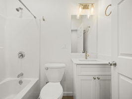 12 Alpine St 2 Worcester MA 26