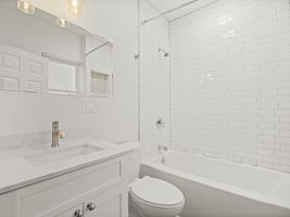 12 Alpine St 2 Worcester MA 25