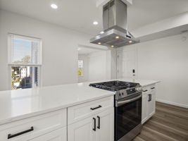 12 Alpine St 2 Worcester MA 11