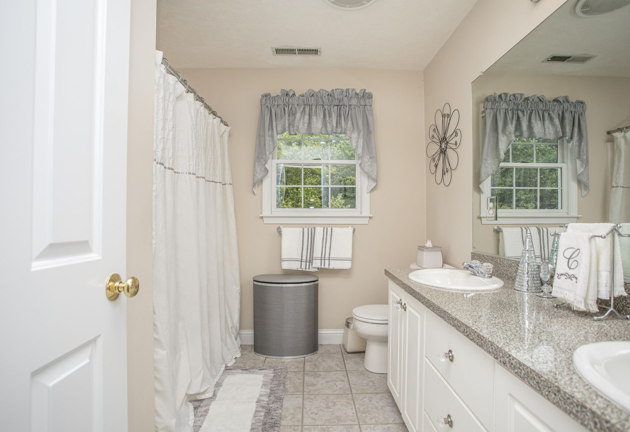  12 Beethoven Ave, Walpole, MA 02081, US Photo 25