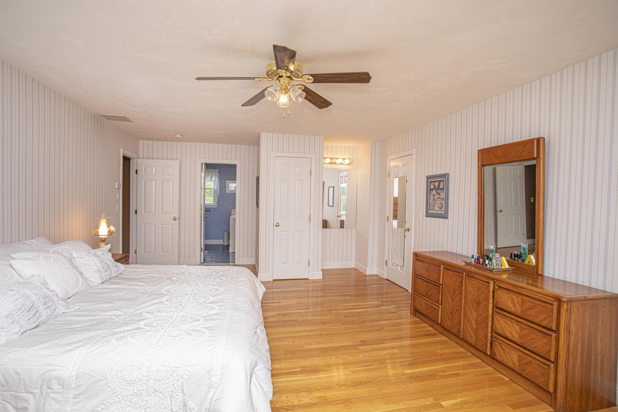  12 Beethoven Ave, Walpole, MA 02081, US Photo 22