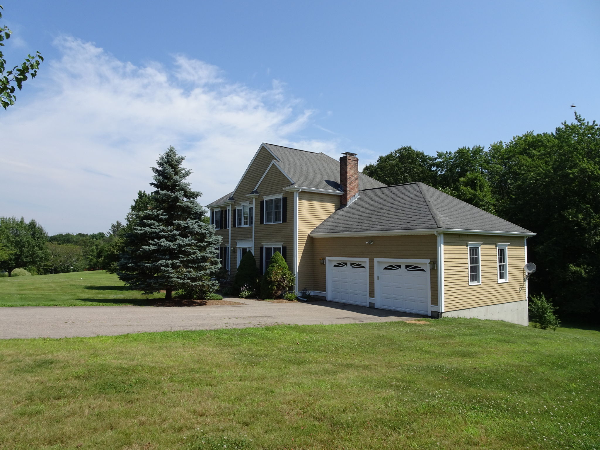  12 Beethoven Ave, Walpole, MA 02081, US Photo 2