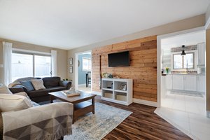 12 Brenda Blvd, Orangeville, ON L9W 3L6, CA Photo 5
