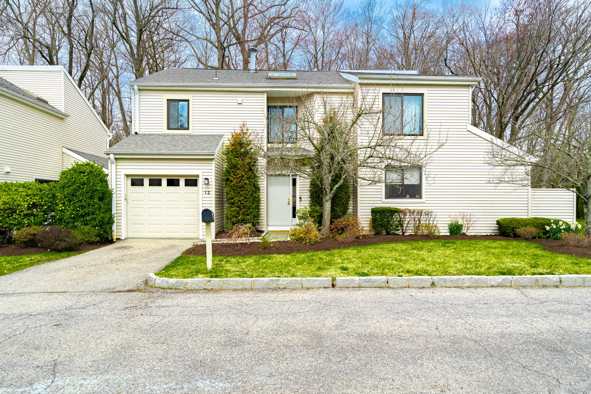 12 Brookwood Rd, New Rochelle, NY 10804 Reeltorz Media