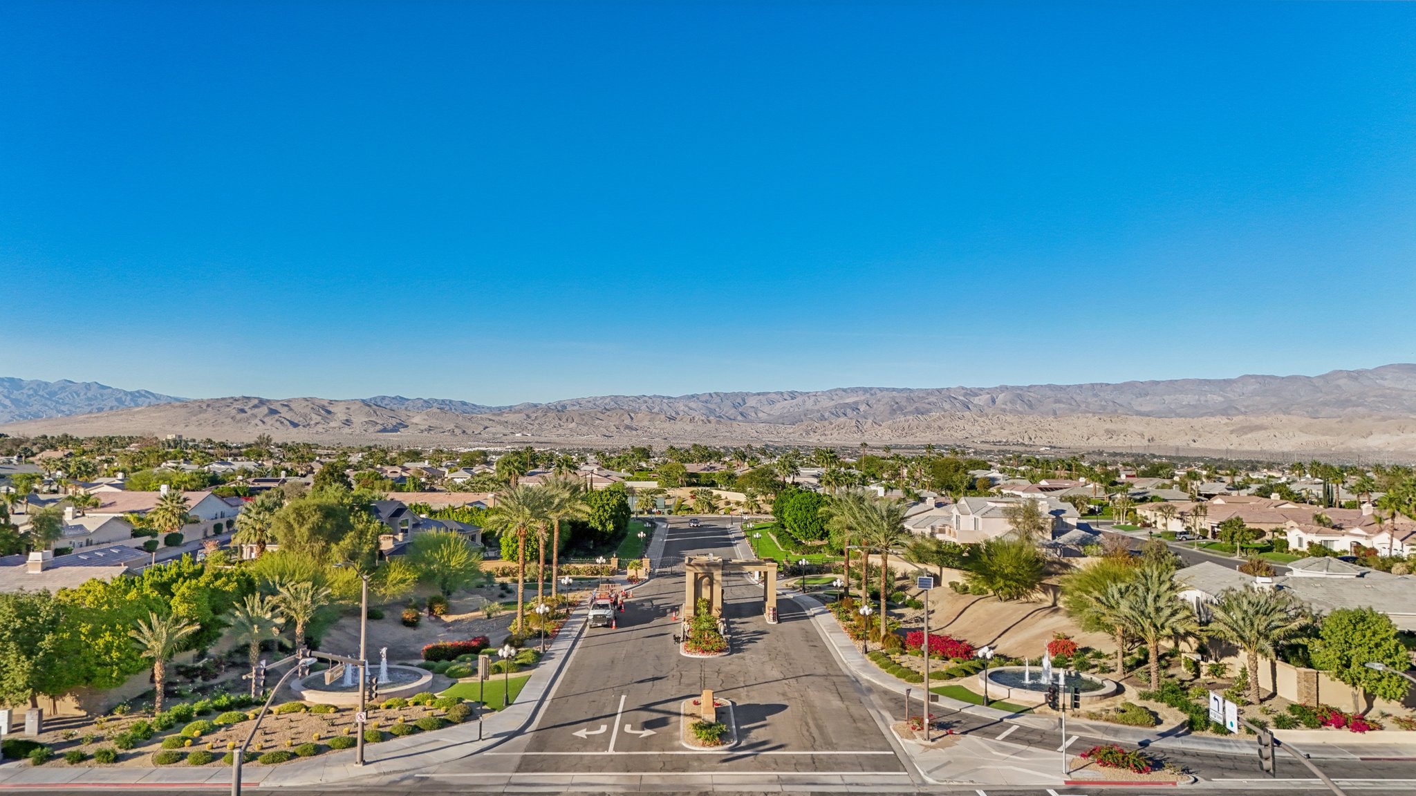 Calais Cir-2611-907.jpg