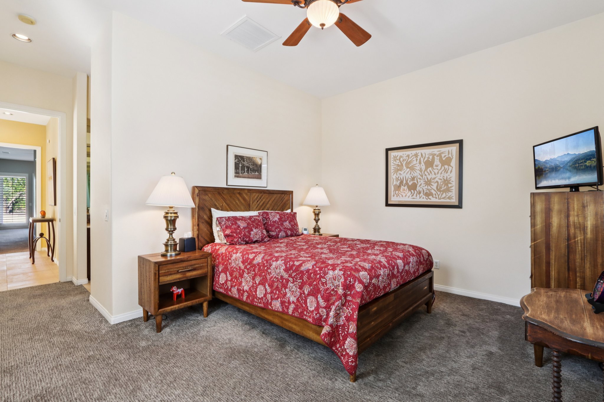 Calais Cir-S2611-035.jpg