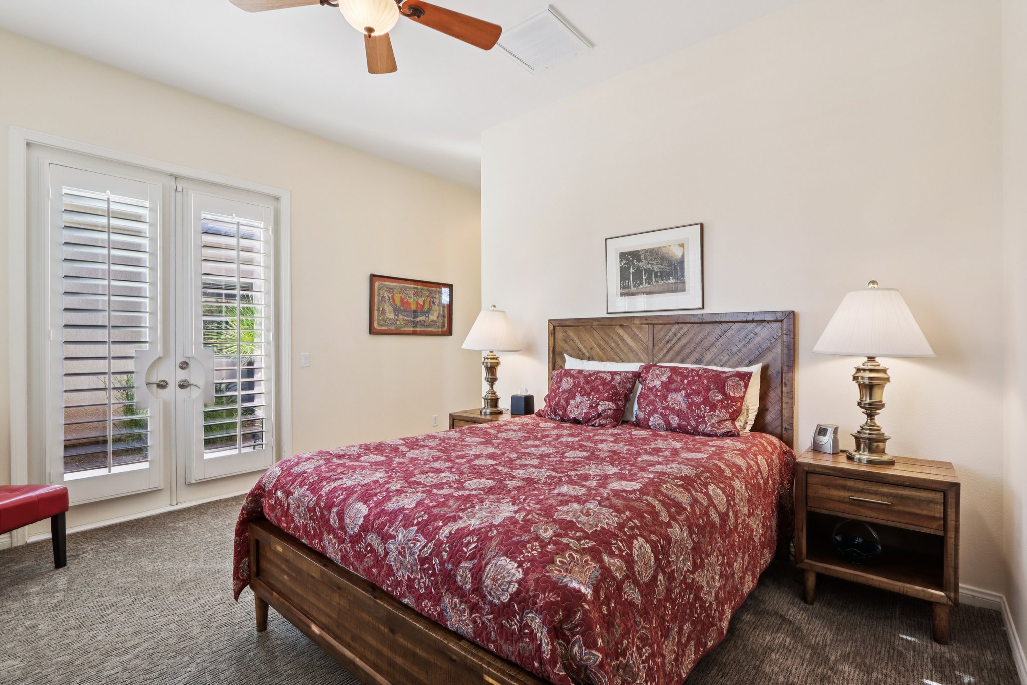 Calais Cir-S2611-036.jpg