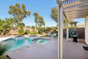 Calais Cir-S2611-059.jpg