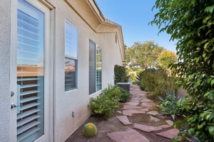 Calais Cir-S2611-067.jpg