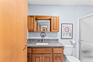  Photo 42