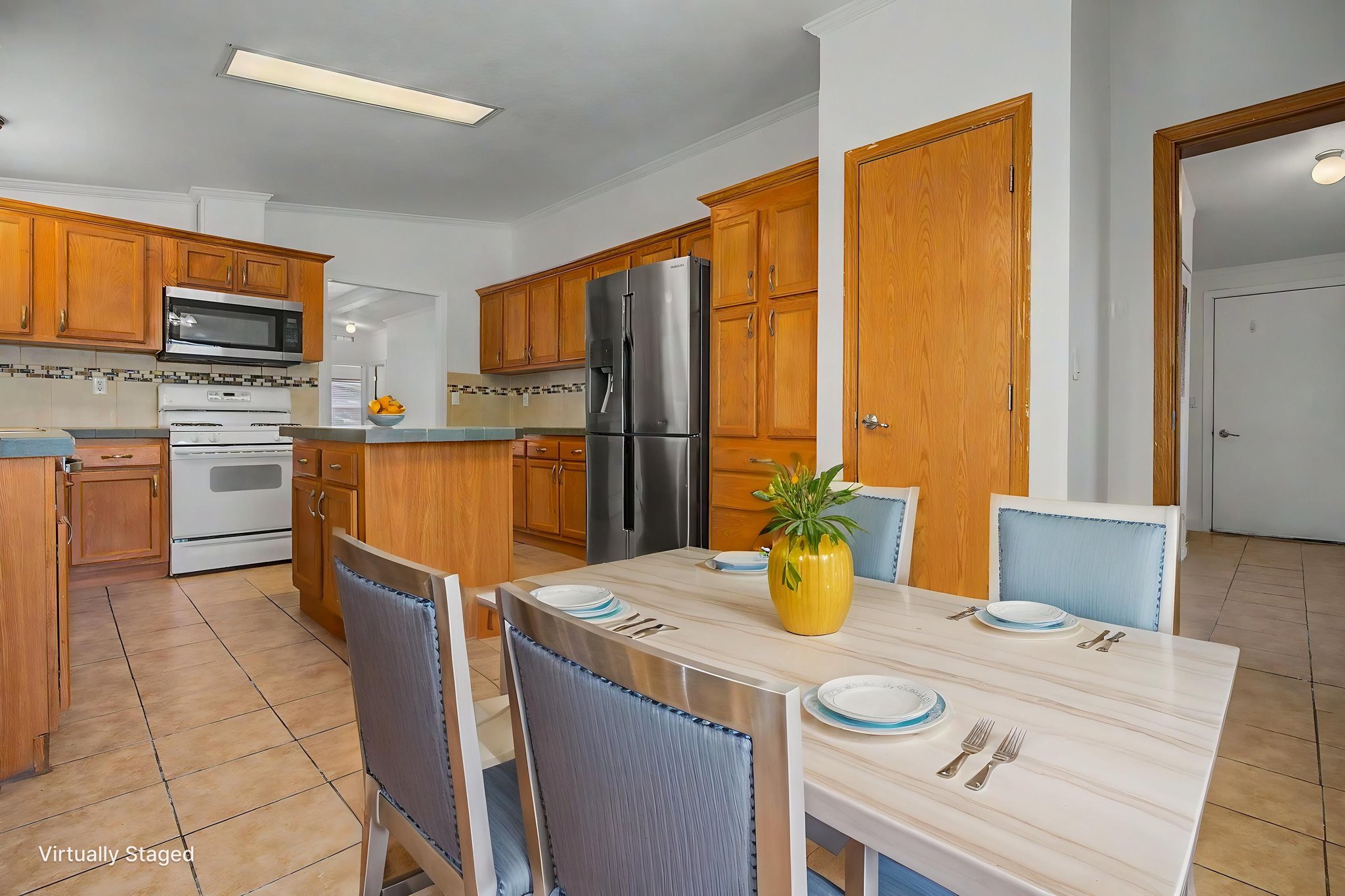 302 Mineral Springs Cir-12 virtually staged.jpeg